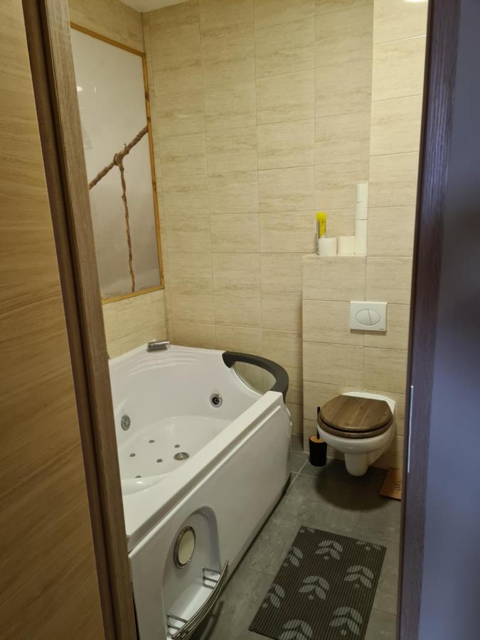Yakuzza Apartments Gizycko Exterior photo